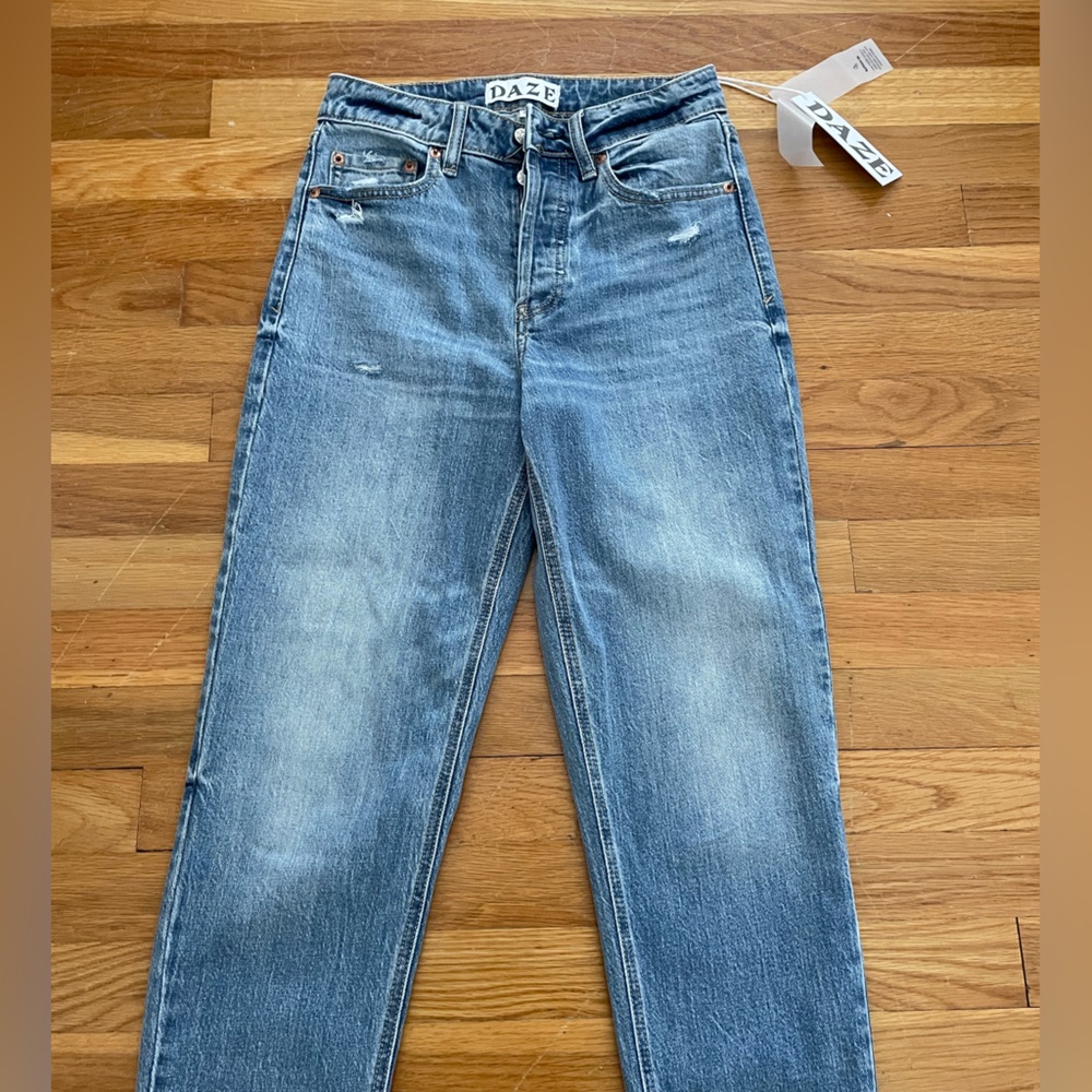 Daze mom jeans size 24 DONATING 12/1